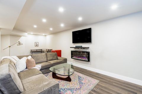 Photo 21 at 220 Churchland Drive, Holly, Barrie