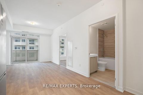 Photo 6 at 1414 - 10 Abeja Street, Concord, Vaughan