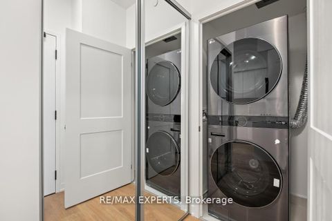 Photo 19 at 1414 - 10 Abeja Street, Concord, Vaughan