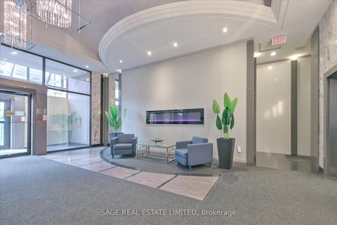 Photo 1 at 413 - 555 Yonge Street, Yonge Corridor, Toronto