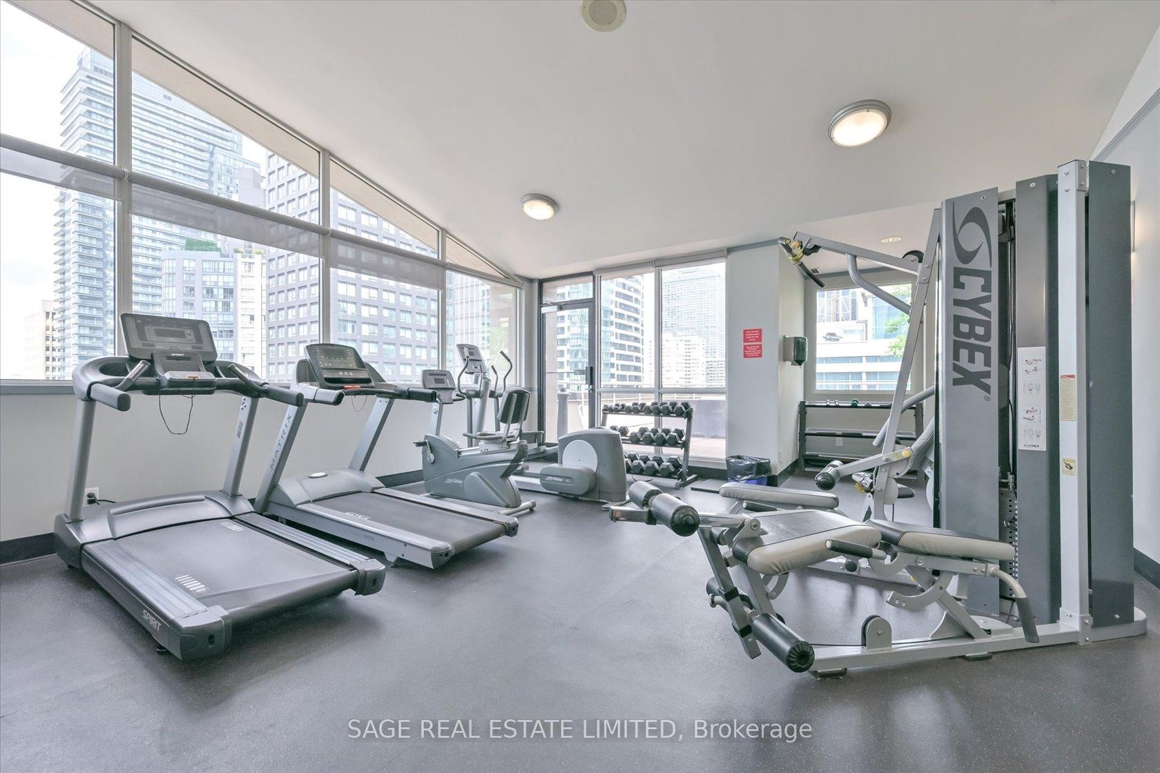 Photo 28 at 413 - 555 Yonge Street, Yonge Corridor, Toronto Photo 28 at 413 - 555 Yonge Street, Yonge Corridor, Toronto