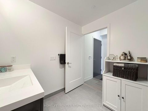 Photo 9 at 3219 - 9 Mabelle Avenue, City Centre West, Toronto