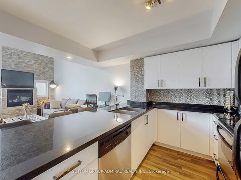 Photo 5 at 314 - 21 Earl Street, North St. James Town, Toronto