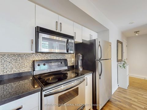 Photo 7 at 314 - 21 Earl Street, North St. James Town, Toronto