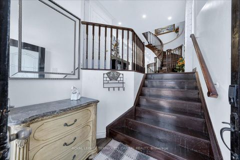 Photo 7 at 200 Yellowood Circle, Patterson, Vaughan