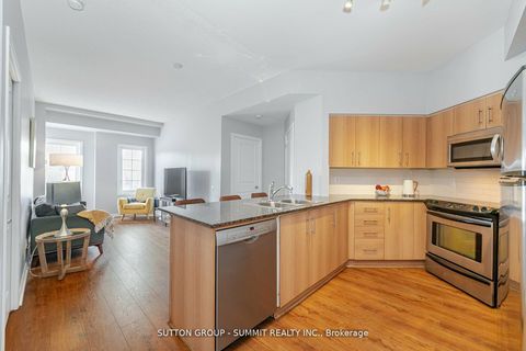 Photo 10 at 304 - 15 WINDERMERE Avenue, Swansea, Toronto Photo 10 at 304 - 15 WINDERMERE Avenue, Swansea, Toronto