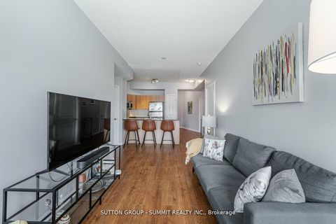 Photo 11 at 304 - 15 WINDERMERE Avenue, Swansea, Toronto Photo 11 at 304 - 15 WINDERMERE Avenue, Swansea, Toronto