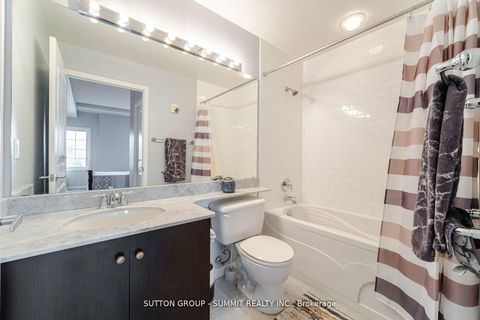 Photo 18 at 304 - 15 WINDERMERE Avenue, Swansea, Toronto Photo 18 at 304 - 15 WINDERMERE Avenue, Swansea, Toronto