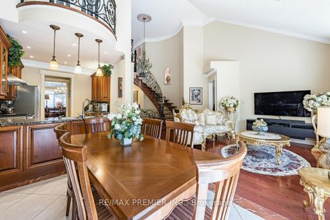 Photo 17 at 111 Arista Gate, Islington Woods, Vaughan