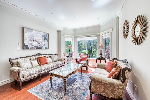 Photo 20 at 111 Arista Gate, Islington Woods, Vaughan