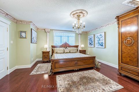 Photo 24 at 111 Arista Gate, Islington Woods, Vaughan