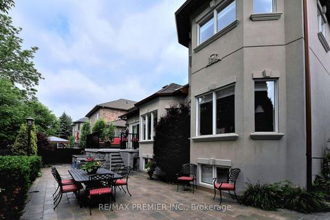 Photo 38 at 111 Arista Gate, Islington Woods, Vaughan