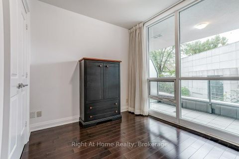 Photo 14 at 201 - 11 Bronte Road, BR Bronte, Oakville