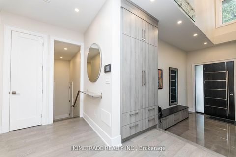 Photo 4 at 53 Culnan Avenue E, City Centre West, Toronto