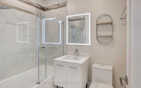 Photo 10 at 53 Culnan Avenue E, City Centre West, Toronto