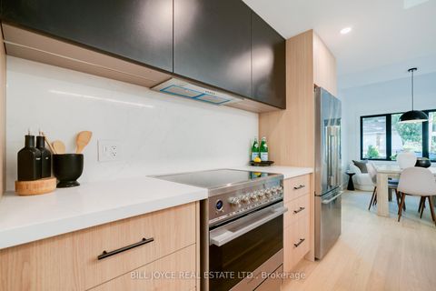 Photo 7 at 342 Lee Avenue, The Beaches, Toronto