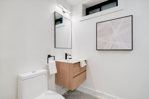 Photo 34 at 342 Lee Avenue, The Beaches, Toronto