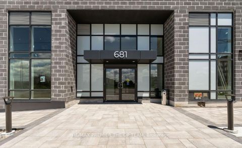 Photo 1 at 416 - 681 Yonge Street, Painswick South, Barrie Photo 1 at 416 - 681 Yonge Street, Painswick South, Barrie