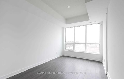Photo 5 at 416 - 681 Yonge Street, Painswick South, Barrie Photo 5 at 416 - 681 Yonge Street, Painswick South, Barrie