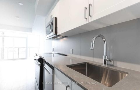 Photo 10 at 416 - 681 Yonge Street, Painswick South, Barrie