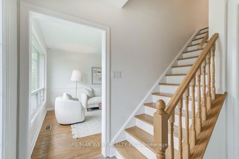 Photo 3 at 47 Breadner Drive, Richview, Toronto