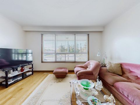 Photo 6 at 63 Melbert Road, West Deane, Toronto