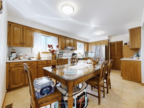 Photo 13 at 63 Melbert Road, West Deane, Toronto