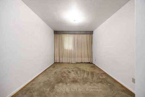 Photo 21 at 265 Woodsworth Road, Windfields, Toronto