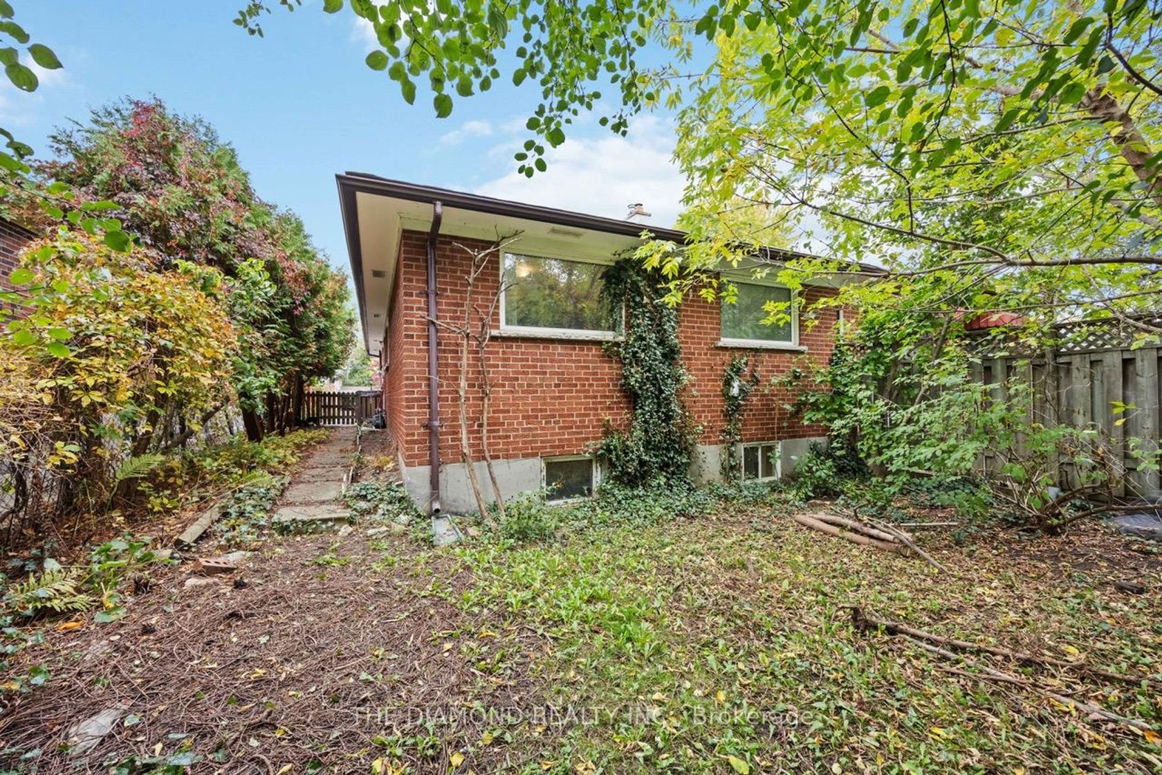 Photo 38 at 265 Woodsworth Road, Windfields, Toronto Photo 38 at 265 Woodsworth Road, Windfields, Toronto