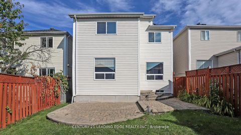 Photo 17 at 929 Glenbourne Court, Pinecrest, Oshawa
