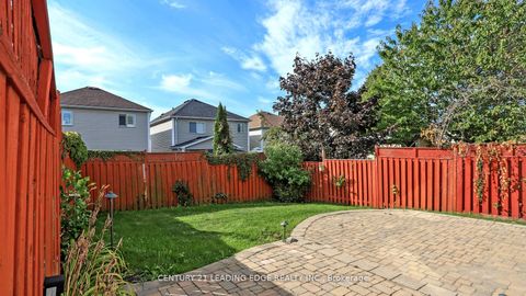 Photo 21 at 929 Glenbourne Court, Pinecrest, Oshawa
