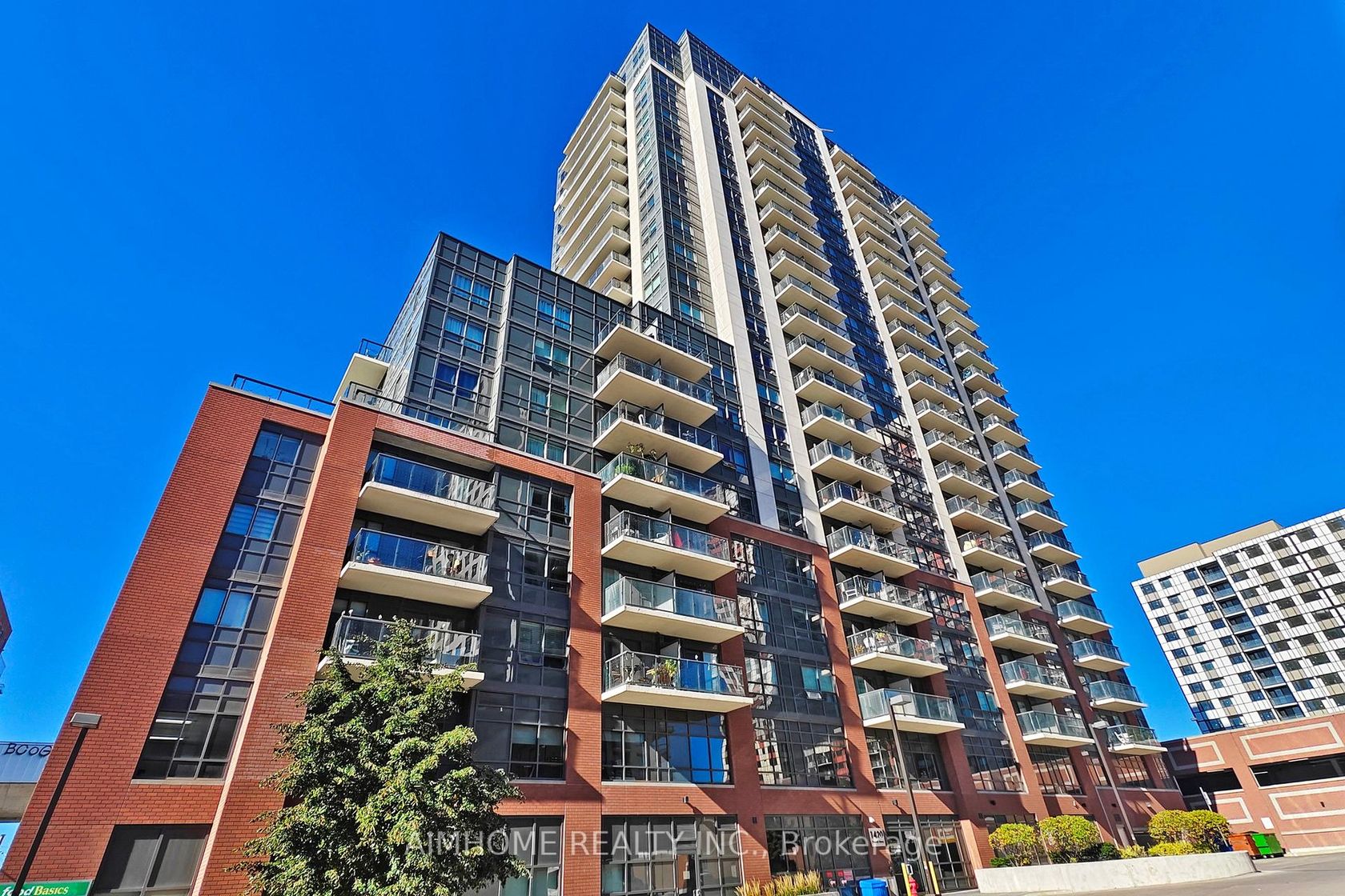 Photo 1 at 311 - 1420 Dupont Street, Junction, Toronto Photo 1 at 311 - 1420 Dupont Street, Junction, Toronto