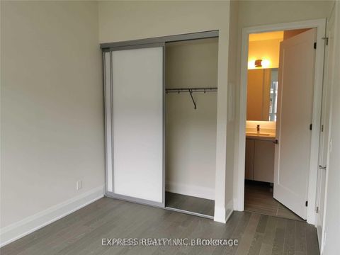 Photo 3 at 107 - 396 Highway 7 Road E, Doncrest, Richmond Hill