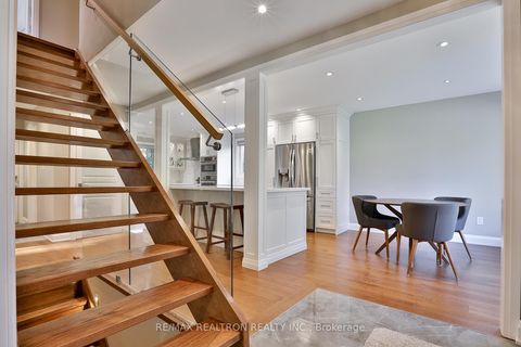 Photo 2 at 21 Meadowglade Crescent, Henry Farm, Toronto