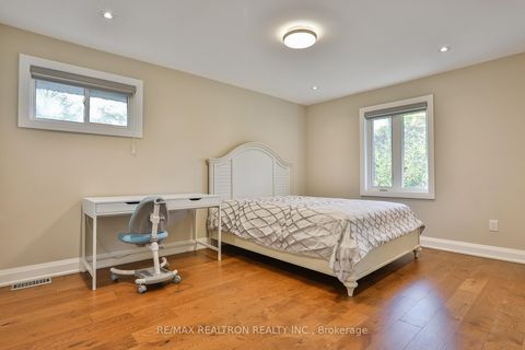 Photo 21 at 21 Meadowglade Crescent, Henry Farm, Toronto