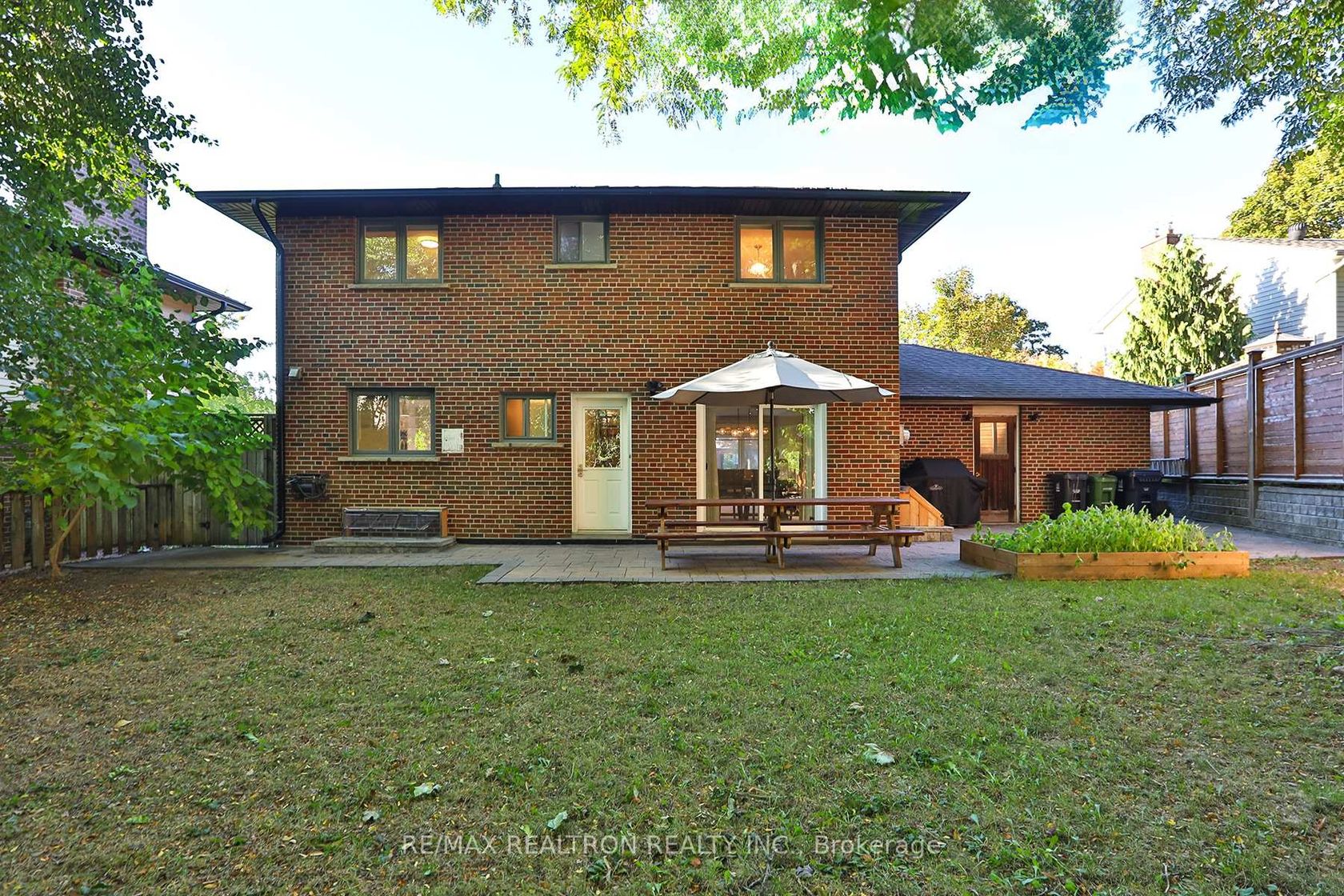 Photo 41 at 21 Meadowglade Crescent, Henry Farm, Toronto Photo 41 at 21 Meadowglade Crescent, Henry Farm, Toronto