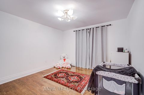 Photo 34 at 212 19th Avenue, Jefferson, Richmond Hill