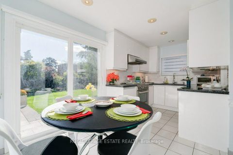 Photo 11 at 23 Lisburn Crescent, Don Valley Village, Toronto