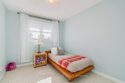 Photo 17 at 23 Lisburn Crescent, Don Valley Village, Toronto