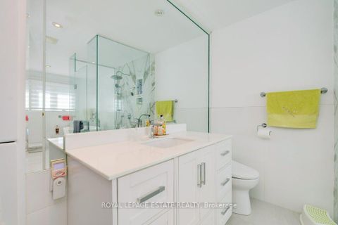 Photo 22 at 23 Lisburn Crescent, Don Valley Village, Toronto