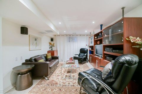 Photo 35 at 23 Lisburn Crescent, Don Valley Village, Toronto