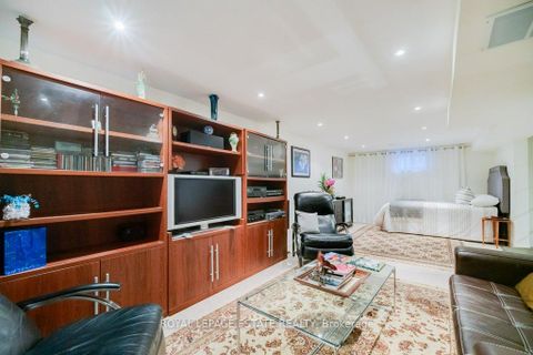 Photo 37 at 23 Lisburn Crescent, Don Valley Village, Toronto