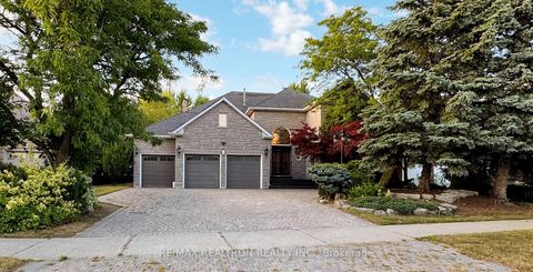 Photo 0 at 61 Glenayr Road, Bayview Hill, Richmond Hill