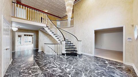 Photo 4 at 61 Glenayr Road, Bayview Hill, Richmond Hill