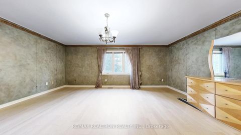 Photo 22 at 61 Glenayr Road, Bayview Hill, Richmond Hill