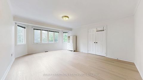 Photo 24 at 61 Glenayr Road, Bayview Hill, Richmond Hill