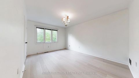 Photo 26 at 61 Glenayr Road, Bayview Hill, Richmond Hill