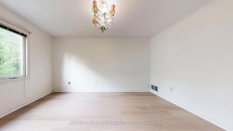 Photo 29 at 61 Glenayr Road, Bayview Hill, Richmond Hill