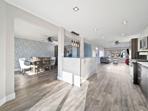 Photo 11 at 7 ASSINIBOINE Drive, Holly, Barrie