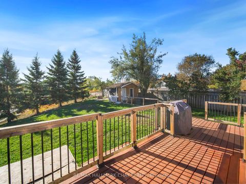 Photo 32 at 7 ASSINIBOINE Drive, Holly, Barrie